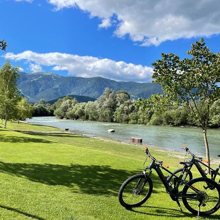 Bed&Bike Bruneck - Brunico Hotel Bagian luar foto