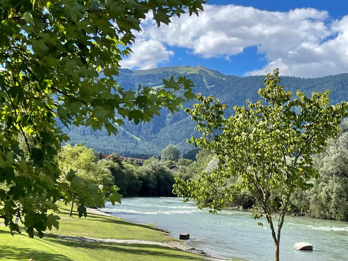Bed&Bike Bruneck - Brunico Hotel Bagian luar foto